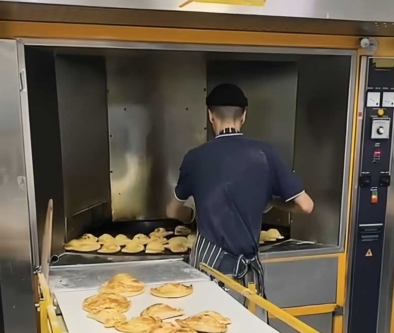 From Russia with Flavor: Mbico's Portable Oven Ignites Culinary Creativity! 1 051215